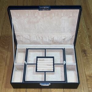 Elegant Black Jewelry Box